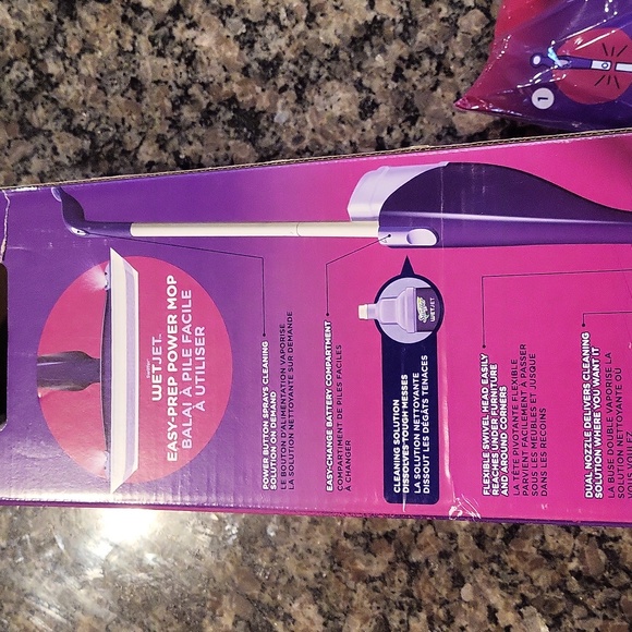 Swifter Wet Jet Mopping Kit new w/ battery operated mop, pads, solution , batter - Picture 7 of 7